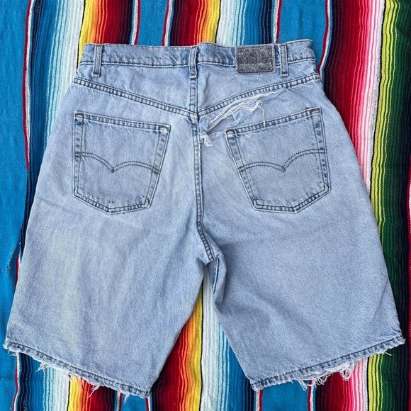 Other - Levi's Men's Silver and Blue Shorts